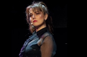 Η Μαρία Παπαφωτίου πρωταγωνιστει στην παράσταση «Διάφανος Ύπνος» στο Olvio αλλά και στο Σούπερ Ατού στο Vox