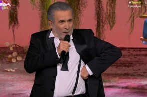 Λάκης Λαζόπουλος: Έπρεπε να γίνει Γ' Παγκόσμιος Πόλεμος για να βρεθούμε; - Πρεμιέρα για το Αλ Τσαντίρι Νιουζ