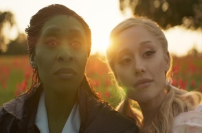 Σύνθια Ερίβο και Αριάνα Γκράντε στους πρωταγωνιστικούς ρόλους των Γκαλίντα και Ελφάμπα