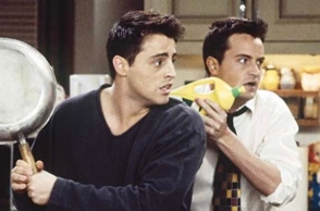 Ο Ματ Λε Μπλανκ με τον Μάθιου Πέρι