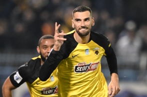 ποδοσφαιριστες πανυγηριζουν