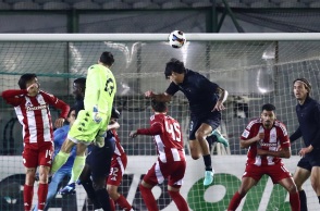 Athens Kallithea-Ολυμπιακός 1-1: Ψυχρολουσία στο 90+2 για τους ερυθρόλευκους