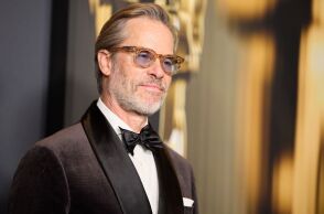 Γκάι Πιρς: Λέει ότι η Warner Bros τον εμπόδισε να συνεργαστεί με τον Κρίστοφερ Νόλαν