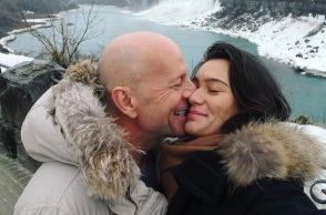 Ο Μπρους Γουίλις με τη σύζυγό του, Έμα Χέμινγκ