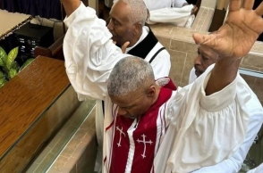 Ο Ντένζελ Ουάσινγκτον βαπτιζεται