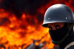 φωτια, στρατιωτης