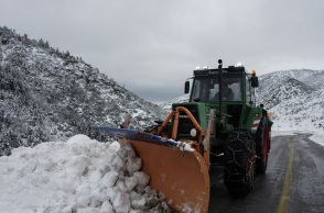 Απεγκλωβίστηκαν αυτοκίνητα με επισκέπτες σε καταφύγιο του Ολύμπου