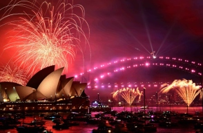 Πυροτεχνήματα, λιμανι, θαλασσα, καραβια