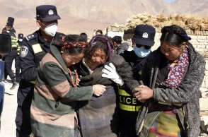 Μετράει τις πληγές του Θιβέτ από τον ισχυρό σεισμό των 6,8 Ρίχτερ: 95 νεκροί και άλλοι 130 τραυματίες 