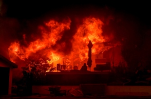 φωτια, δασος, βουνο, σπιτι