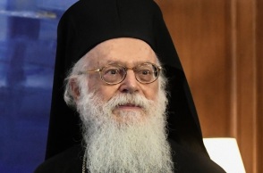 Ο Αρχιεπίσκοπος Αλβανίας Αναστάσιος