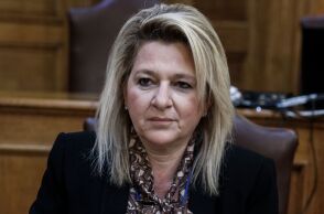 Η διοικήτρια του ΕΟΠΥΥ Θεανώ Καρποδίνη