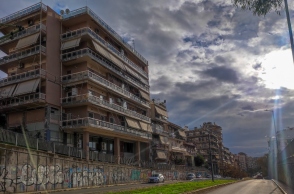 συννεφα, ουρανος, πολυκατοικιες, δρομος