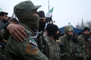 στρατιωτες