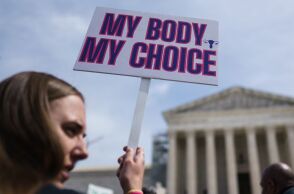 ΗΠΑ: Ποινικές διώξεις άσκησε η δικαιοσύνη της Λουιζιάνα σε γιατρό από τη Νέα Υόρκη επειδή συνταγογράφησε το χάπι της άμβλωσης σε έφηβη