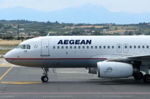 Σεισμοί στη Σαντορίνη: Τρεις έκτακτες πτήσεις σήμερα και αύριο από την Aegean