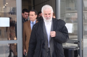 Πέτρος Φιλιππίδης: Εκρηκτικό το κλίμα στη δίκη - Φωνές του εισαγγελέα και έντονες αντεγκλήσεις με συνηγόρους