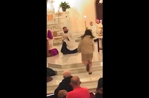 εκκλησια, ιερεςι, πιστοι