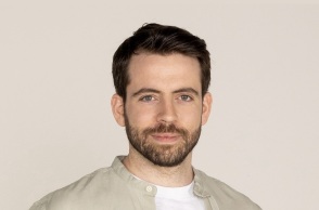 Αλ. Χρυσανθόπουλος: Tο χιούμορ είναι ένα όχημα για να πούμε μεγάλες αλήθειες