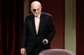 Ο Σαλμάν Ρούσντι