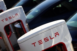 αυτοκινητα tesla