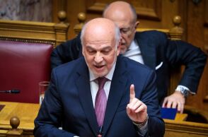 Φλωρίδης σε Ανδρουλάκη: «Θα κυβερνήσετε τα θρύψαλα του ΣΥΡΙΖΑ και του ΠΑΣΟΚ;»