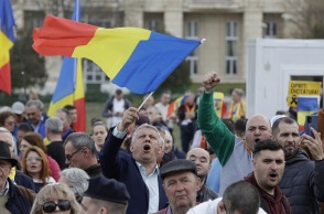 Ρουμανία: Οριστικός ο αποκλεισμός του Γκεοργκέσκου από τις προεδρικές εκλογές του Μαΐου