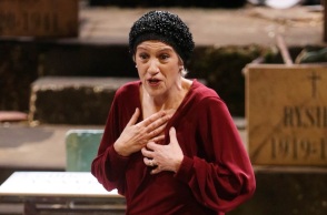 Καίτη Κωνσταντίνου