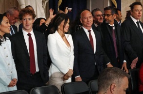 Explainer: Ποιοι δισεκατομμυριούχοι-φίλοι του Τραμπ έχουν χάσει τα περισσότερα λόγω των δασμών