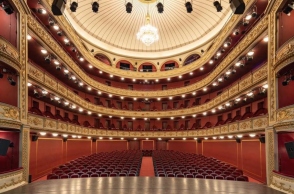 Δημοτικό Θέατρο Πειραιά, αυλαια, σκηνη, καθισματα