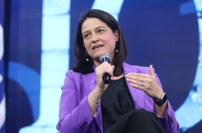 Η υπουργός Εργασίας και Κοινωνικής Ασφάλισης, Νίκη Κεραμέως