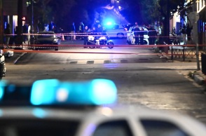 Σημαντικές υλικές ζημιές μετά την έκρηξη αυτοσχέδιου μηχανισμού στην είσοδο των γραφείων της Hellenic Train 