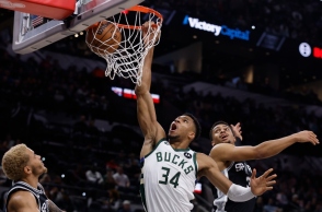 Ο Γιάννης Αντετοκούνμπο