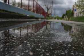 βροχη, ουρανος, πεζοδρομιο, συννεφα