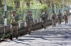 Ινδία και Πακιστάν εντείνουν τα αντίποινα και πλησιάζουν σε σύγκρουση λόγω Κασμίρ