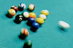 Βρετανία: Απαγορεύεται η συμμετοχή τρανς στην κατηγορία γυναικών στο μπιλιάρδο