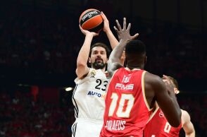  EUROLEAGUE 2024-2025 / PLAYOFFS- GAME 2 / ΟΛΥΜΠΙΑΚΟΣ - ΡΕΑΛ ΜΑΔΡΙΤΗΣ