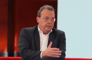 Μήνυση και αγωγή κατέθεσε η «Ομάδα Αλήθειας» κατά του Σωκράτη Φάμελλου 