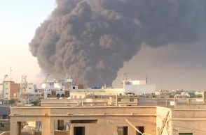 καπνοι απο εκρηξη, κτιρια