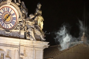 «Urbi et Orbi» - Αύριο ο πρώτος καπνός από την Καπέλα Σιξτίνα - Ξεκινάει τις συνεδριάσεις το κονκλάβιο