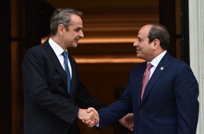 Συνάντηση Μητσοτάκη - Αλ Σίσι στο Μαξίμου