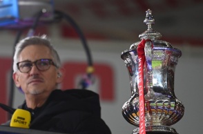 Γκάρι Λίνεκερ: «Τελειώνει» από το BBC μετά από αντισημιτική ανάρτηση που έκανε