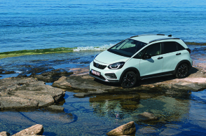 Honda Jazz Crosstar e:HEV