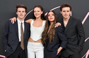 Κρουζ Μπέκαμ, Νίκολα Πελτζ, Βικτόρια Μπέκαμ και Μπρούκλιν Μπέκαμ