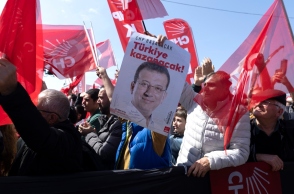 διαδηλωτες στην Τουρκια