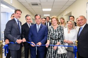 Ευαγγελισμός: Ανακαίνιση-πρότυπο στη Μονάδα Μεταμόσχευσης Μυελού των Οστών από την Aurora