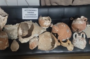 Κάλυμνος: 87χρονος είχε στην κατοχή του...θησαυρό -  Έκρυβε αμφορείς και τμήματα αγγείων σπίτι του