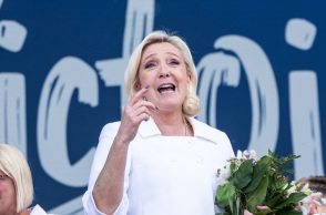 Γαλλία: Ακροδεξιά σύναξη στο Λουαριέ υπό τη σκέπη της Λεπέν - Η ΕΕ στρέφεται «κατά των εθνών μας» 