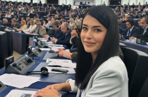 Η Πρόεδρος του κόμματος «Φωνή Λογικής», Αφροδίτη Λατινοπούλου 