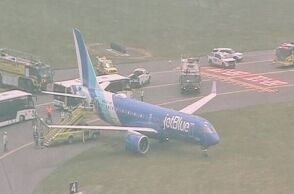 Βοστώνη: «Λαχτάρα» για επιβάτες πτήσης - Το αεροπλάνο γλίστρησε εκτός διαδρόμου προσγείωσης